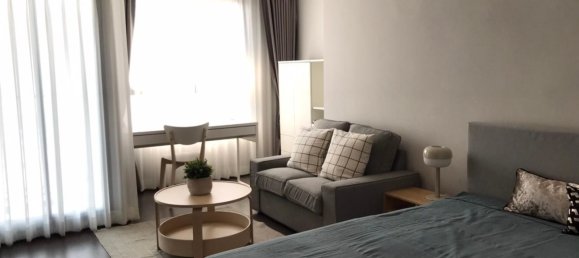 Apartamento em condomínio em Phra Khanong, Thailand N.º 69812 5