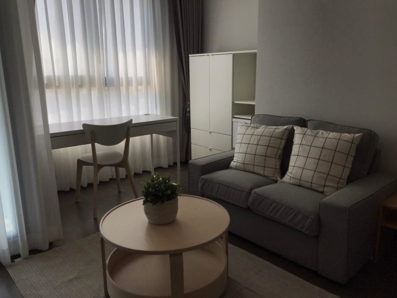 Apartamento em condomínio em Phra Khanong, Thailand N.º 69812