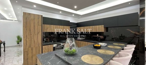 3 bedrooms Apartment in Tarxien, Malta No. 11475 2