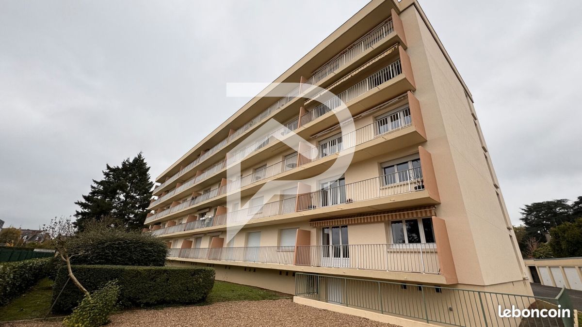 Apartamento de 2 dormitorios en Blois, France No. 265883