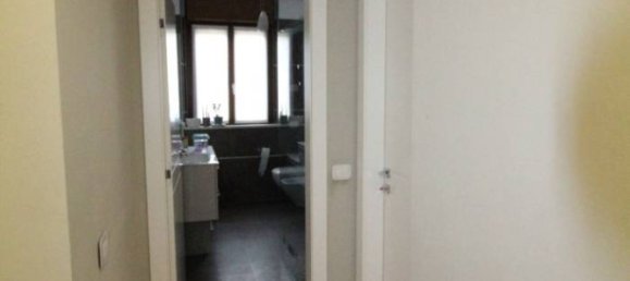 4 bedrooms Duplex in Dalmine, Italy No. 179837 12