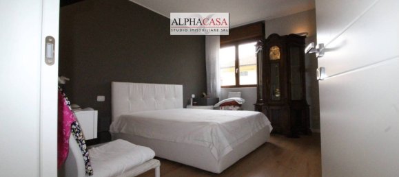 4 bedrooms Duplex in Dalmine, Italy No. 179837 15