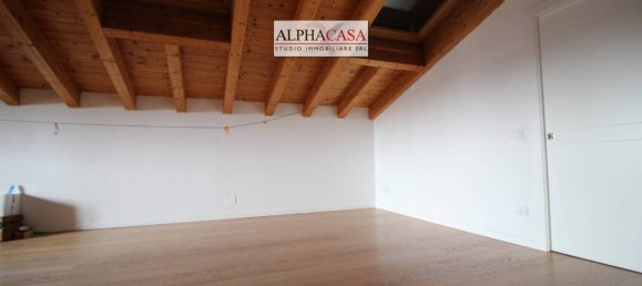 4 bedrooms Duplex in Dalmine, Italy No. 179837 25