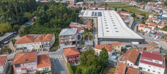 6 bedrooms Land in Porto, Portugal No. 224420 8