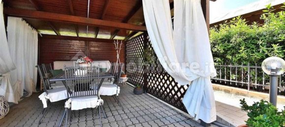 3 Schlafzimmer Wohnung in Monteroni d'Arbia, Italy, Nr. 302925 3