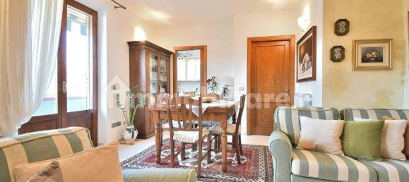 3 Schlafzimmer Wohnung in Monteroni d'Arbia, Italy, Nr. 302925 12