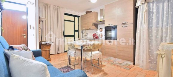 3 Schlafzimmer Wohnung in Monteroni d'Arbia, Italy, Nr. 302925 4