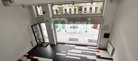 135m² Commercial property in Milan, Italy No. 333269 11