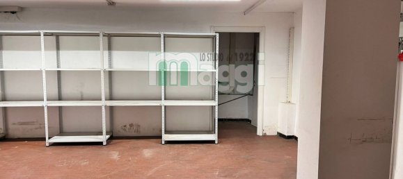135m² Commercial property in Milan, Italy No. 333269 33