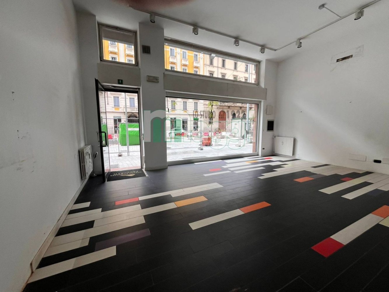 135m² Commercial property in Milan, Italy No. 333269