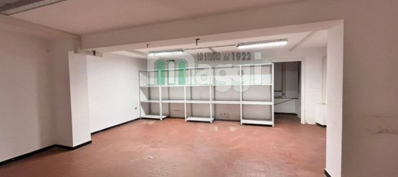 135m² Commercial property in Milan, Italy No. 333269 21