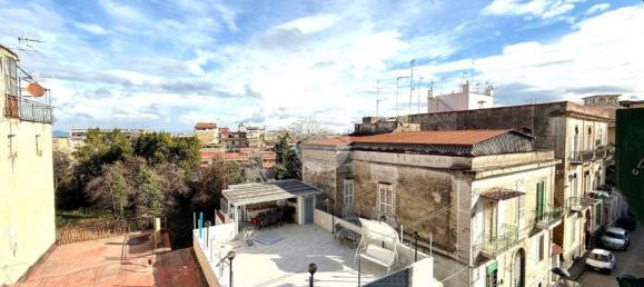 Квартира с 2 комнатами в Неаполь, Италия № 212872 26