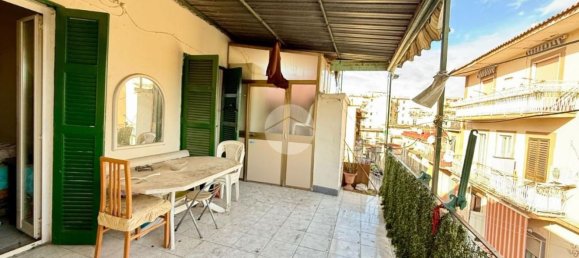 Квартира с 2 комнатами в Неаполь, Италия № 212872 22