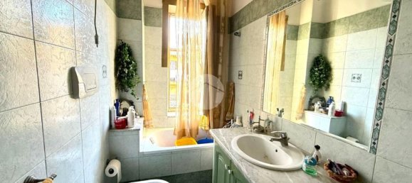 Квартира с 2 комнатами в Неаполь, Италия № 212872 19