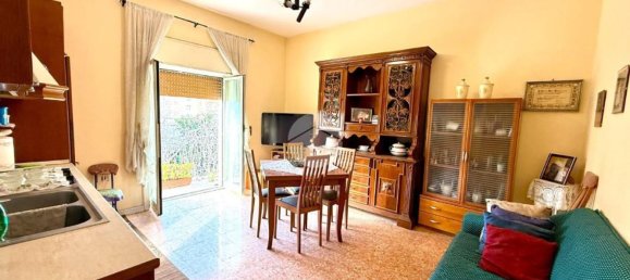 Квартира с 2 комнатами в Неаполь, Италия № 212872 3