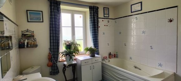 Casa de 4 habitaciónes en Luigny, France No. 55239 10