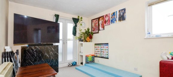1 bedroom Apartment in Northolt, United Kingdom No. 6417 5