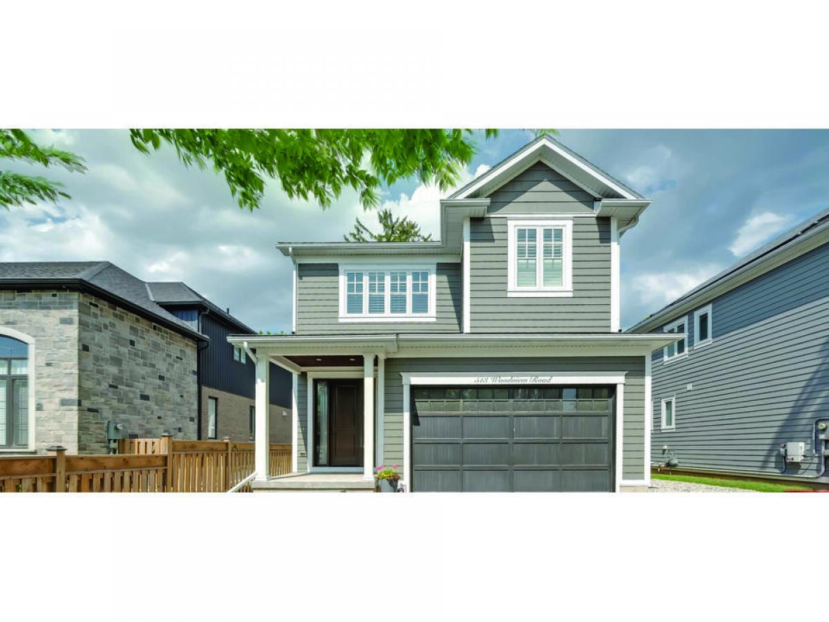 4 bedrooms House in Burlington, Canada No. 425