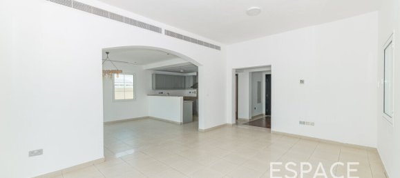 Вилла с 2 спальнями в Jumeirah Village Triangle, Дубай, ОАЭ № 106026 4