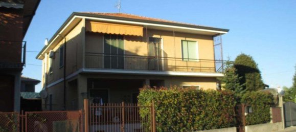 3غرفة شقة في Caravaggio, Italy رقم 187535 4