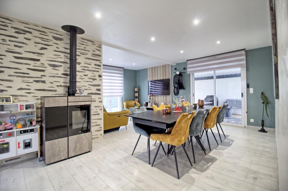 3 bedrooms House in Angers, France No. 98365