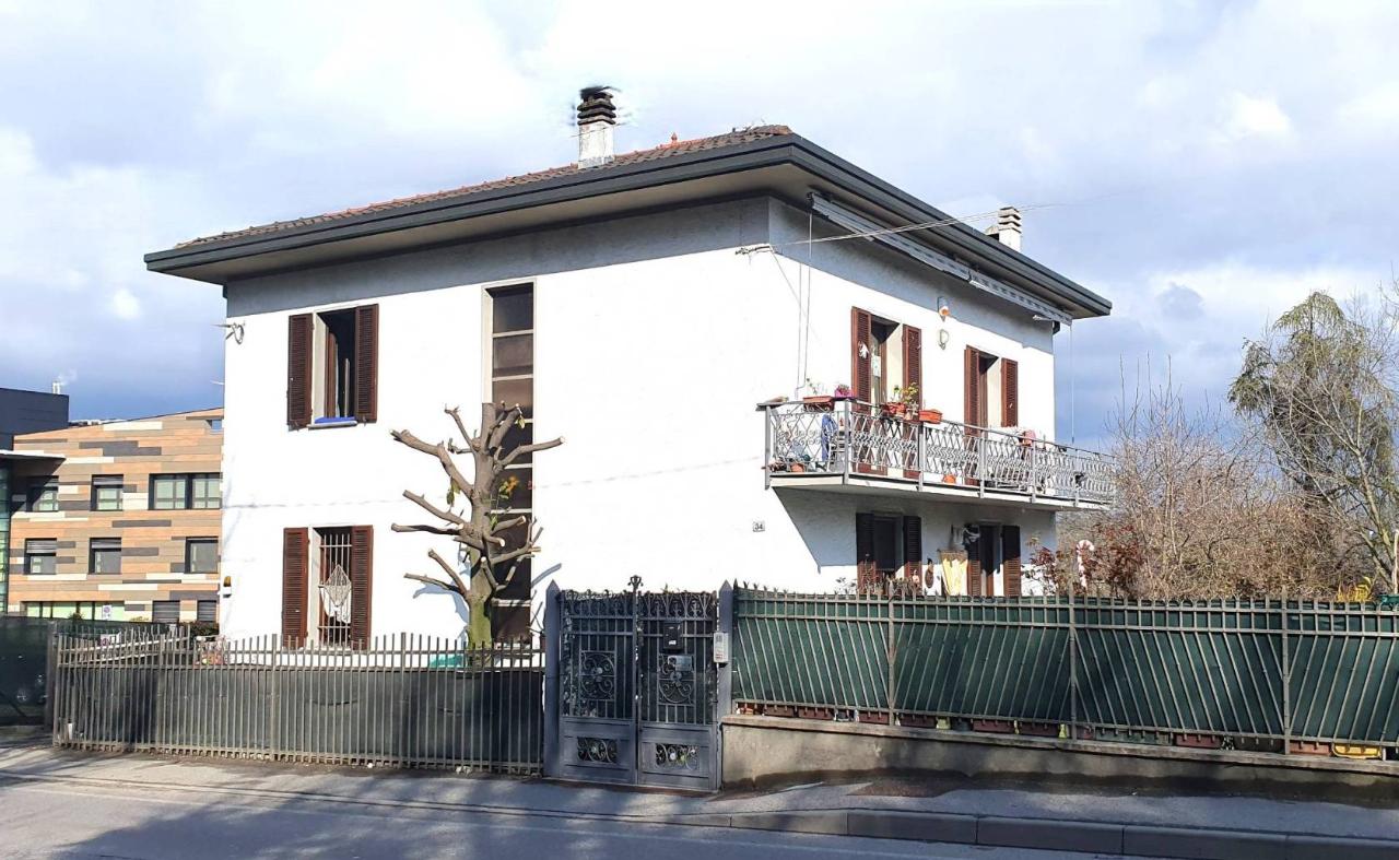 5-Zimmer Villa in Cermenate, Italy, Nr. 69271