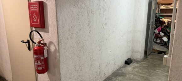 Apartamento de 4 habitaciónes en Usmate Velate, Italy No. 66658 10