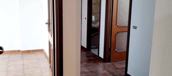 3 Schlafzimmer Haus in Besana in Brianza, Italy, Nr. 311123 5