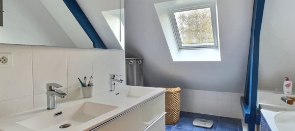 5 bedrooms House in Bullion, France No. 183203 12