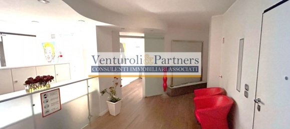 4 Schlafzimmer Wohnung in Desenzano del Garda, Italy, Nr. 365372 4