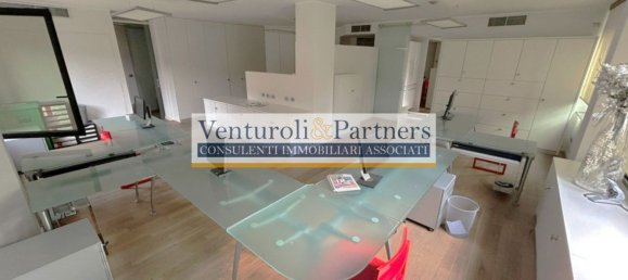 4 Schlafzimmer Wohnung in Desenzano del Garda, Italy, Nr. 365372 18