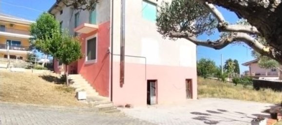 8 chambres Villa à Castel Frentano, Italy No. 349346 18