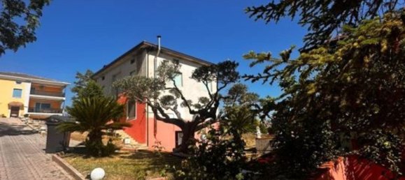 8 chambres Villa à Castel Frentano, Italy No. 349346 21