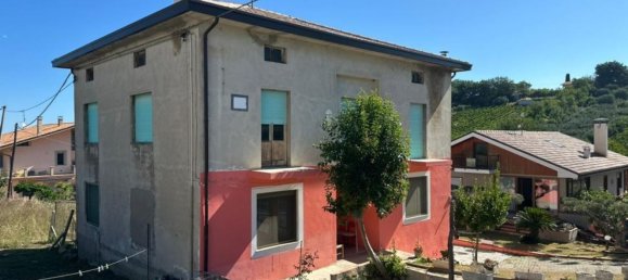 8 chambres Villa à Castel Frentano, Italy No. 349346 5