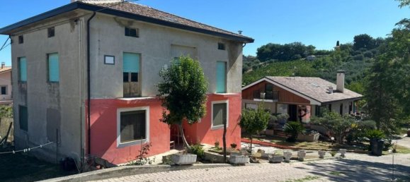 8 chambres Villa à Castel Frentano, Italy No. 349346 23