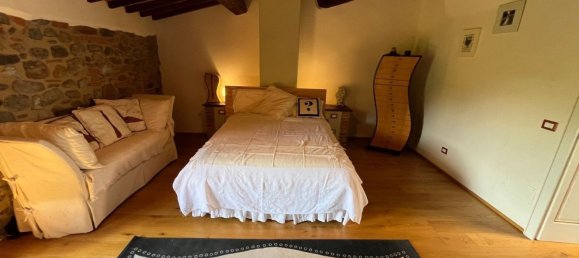 16 rooms House in Monteleone d'Orvieto, Italy No. 78073 16