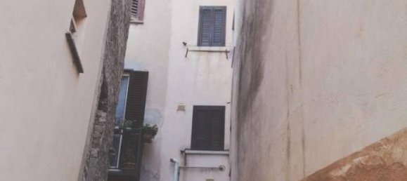 4 rooms House in Duronia, Italy No. 21173 2