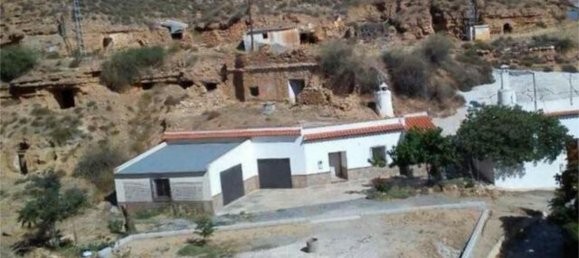5 bedrooms House in Guadix, Spain No. 169991 9