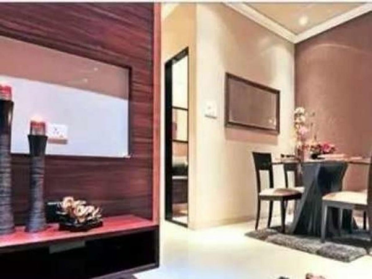 3 bedrooms House in Mumbai, India No. 19105