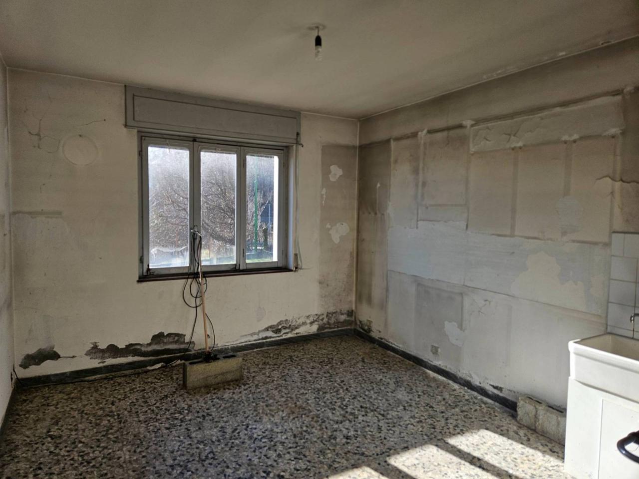 6 rooms Villa in Sant'Omobono Terme, Italy No. 168482