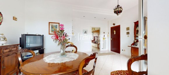 2 chambres Appartement à Bari, Italy No. 156282 20