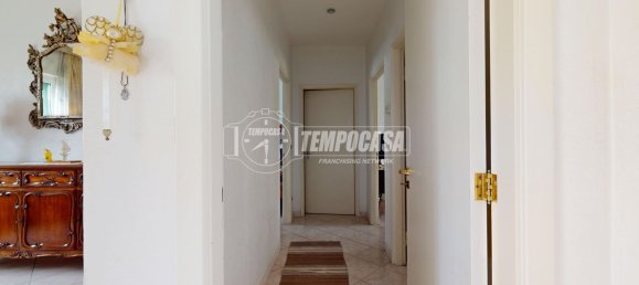 2 chambres Appartement à Bari, Italy No. 156282 5