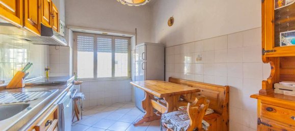 1 bedroom Apartment in Rome, Italy No. 278059 8