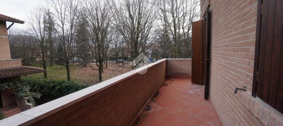 Дом с 7 комнатами в Формиджине, Италия № 24239 33