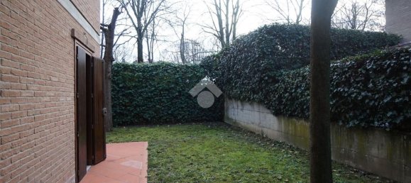 Дом с 7 комнатами в Формиджине, Италия № 24239 7