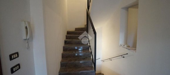 Дом с 7 комнатами в Формиджине, Италия № 24239 27