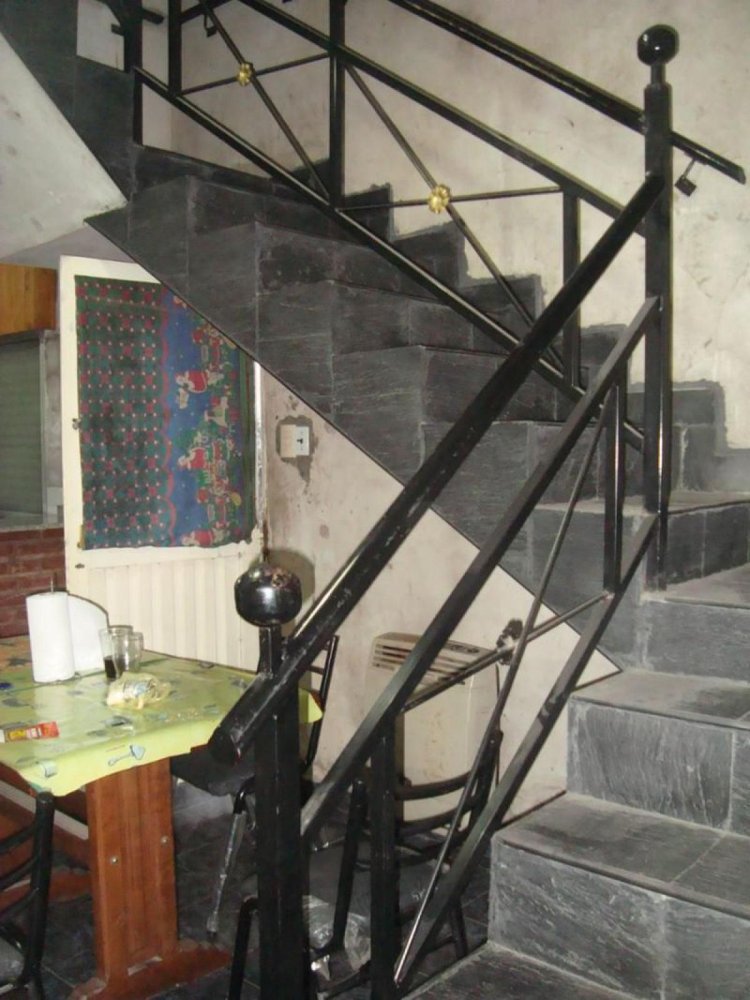 5 bedrooms House in Almirante Brown, Argentina No. 98675