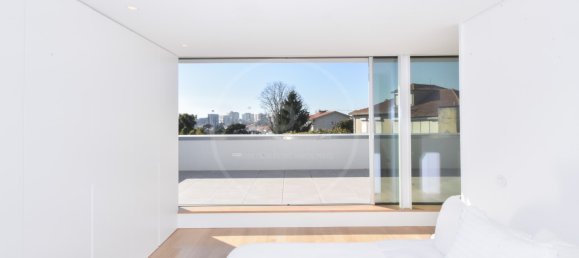 5 bedrooms House in Porto, Portugal No. 106920 41