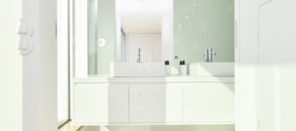 5 bedrooms House in Porto, Portugal No. 106920 16