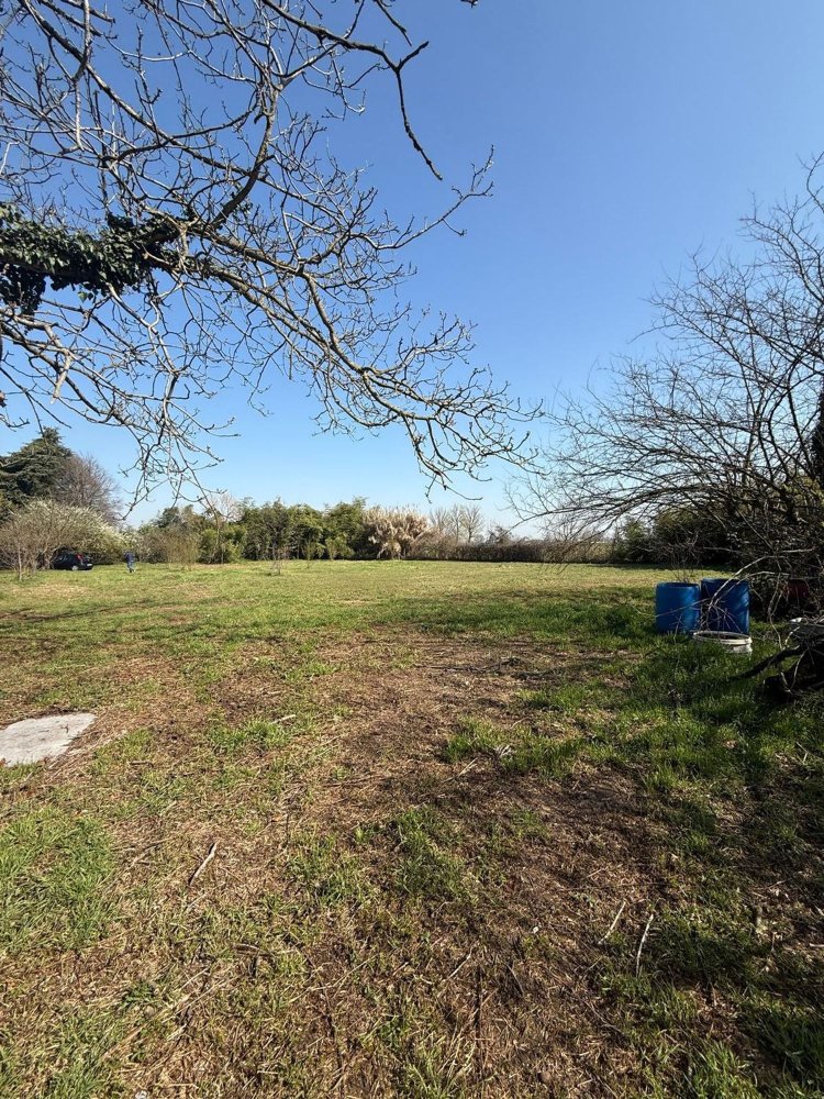 Grundstück in Colturano, Italy 3300m², Nr. 265158